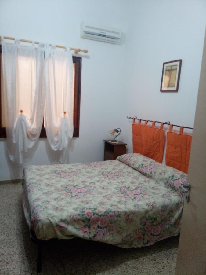 Casa Rosati Bed & Breakfast Sampieri Exterior photo